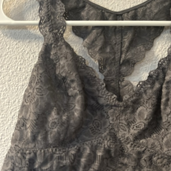 Felina Lingerie lace bralette size medium - Picture 2 of 5